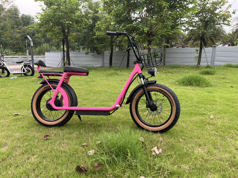 Pink urban electric scooter for lady