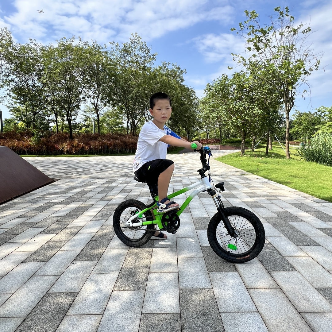 The Emotional Side of Riding: Fear, Confidence, and Control