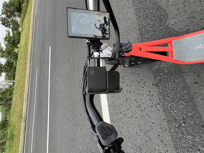 Electric bike Scooter Phone Holder with USB Charger and Bluetooth Speaker - Airplaying Scooter