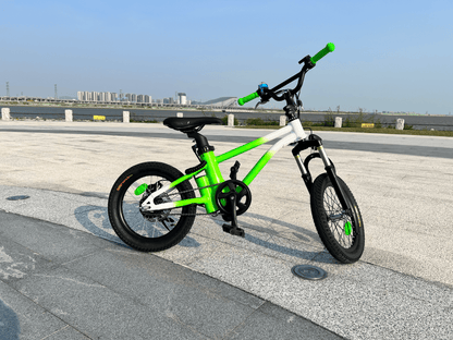 K16 Kids Electric Bike – 24V 5Ah Battery, 16 - Inch Wheel, 20km Range, Safe 20km/h Speed | Lightweight 12kg | For Kids Ages 5–10 - Airplaying Scooter